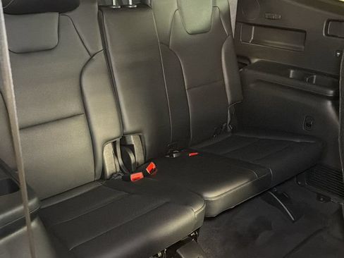 Used 2023 Kia Telluride S AWD/4WD image 13