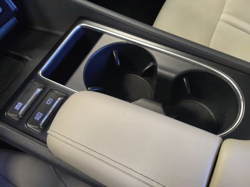 Used 2024 Hyundai Sonata SEL w/ Convenience Package FWD image 26
