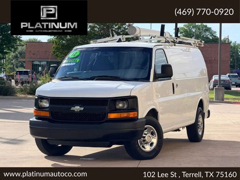 Used 2013 Chevrolet Express 2500 RWD image 1