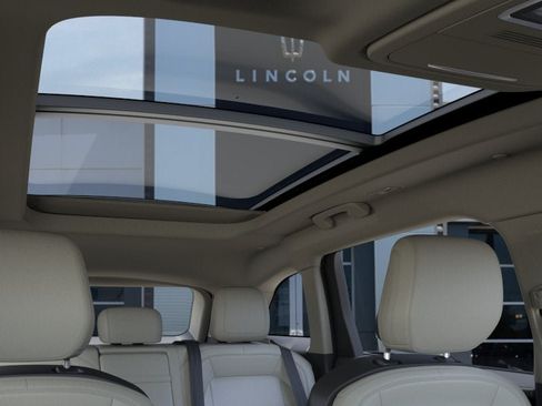 New 2026 Lincoln Nautilus Premier w/ Equipment Group 102A AWD/4WD image 22