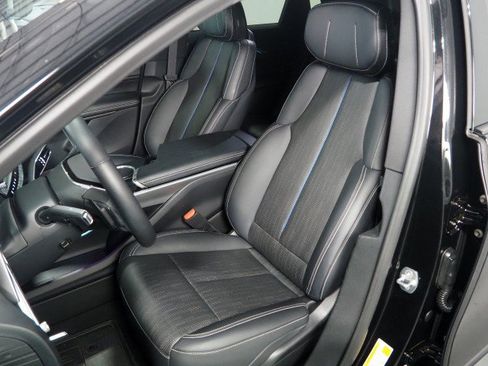 Used 2024 Cadillac Lyriq Sport RWD image 14