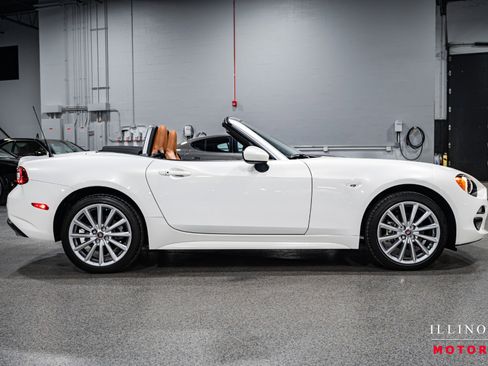 Used 2017 FIAT 124 Spider Lusso image 6