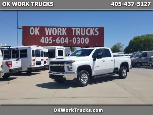 Used 2020 Chevrolet Silverado 2500 LT w/ Convenience Package image 1