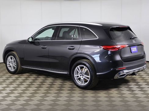 Used 2025 Mercedes-Benz GLC 300 4MATIC image 12