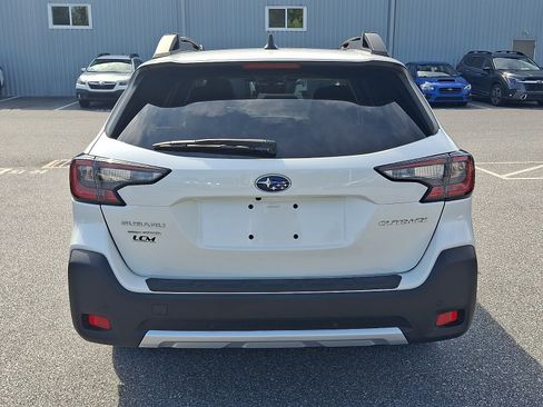 Certified 2023 Subaru Outback Limited AWD/4WD image 5