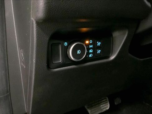 New 2025 Ford Ranger XL image 18