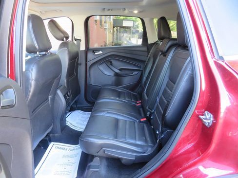 Used 2018 Ford Escape SEL AWD/4WD image 21