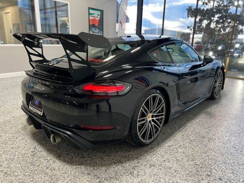 Used 2017 Porsche 718 Cayman S image 6