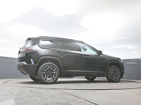 New 2026 Jeep Cherokee Limited image 37