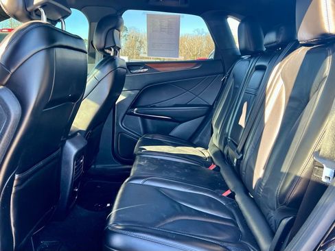 Used 2019 Lincoln MKC Select w/ Select Plus Package image 5