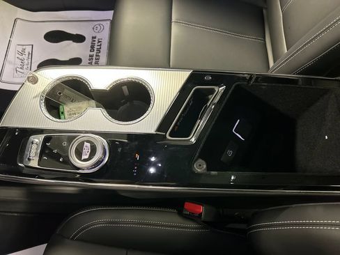 Used 2024 Cadillac Lyriq Tech AWD/4WD image 20