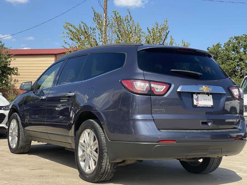 Used 2013 Chevrolet Traverse LT w/ All-Star Edition FWD image 4