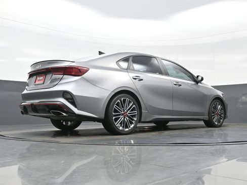 Used 2024 Kia Forte GT FWD image 31