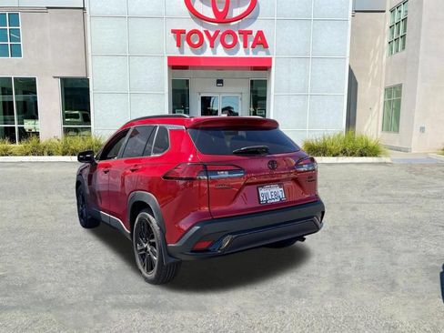 Used 2026 Toyota Corolla Cross AWD Hybrid w/ Convenience Package image 5