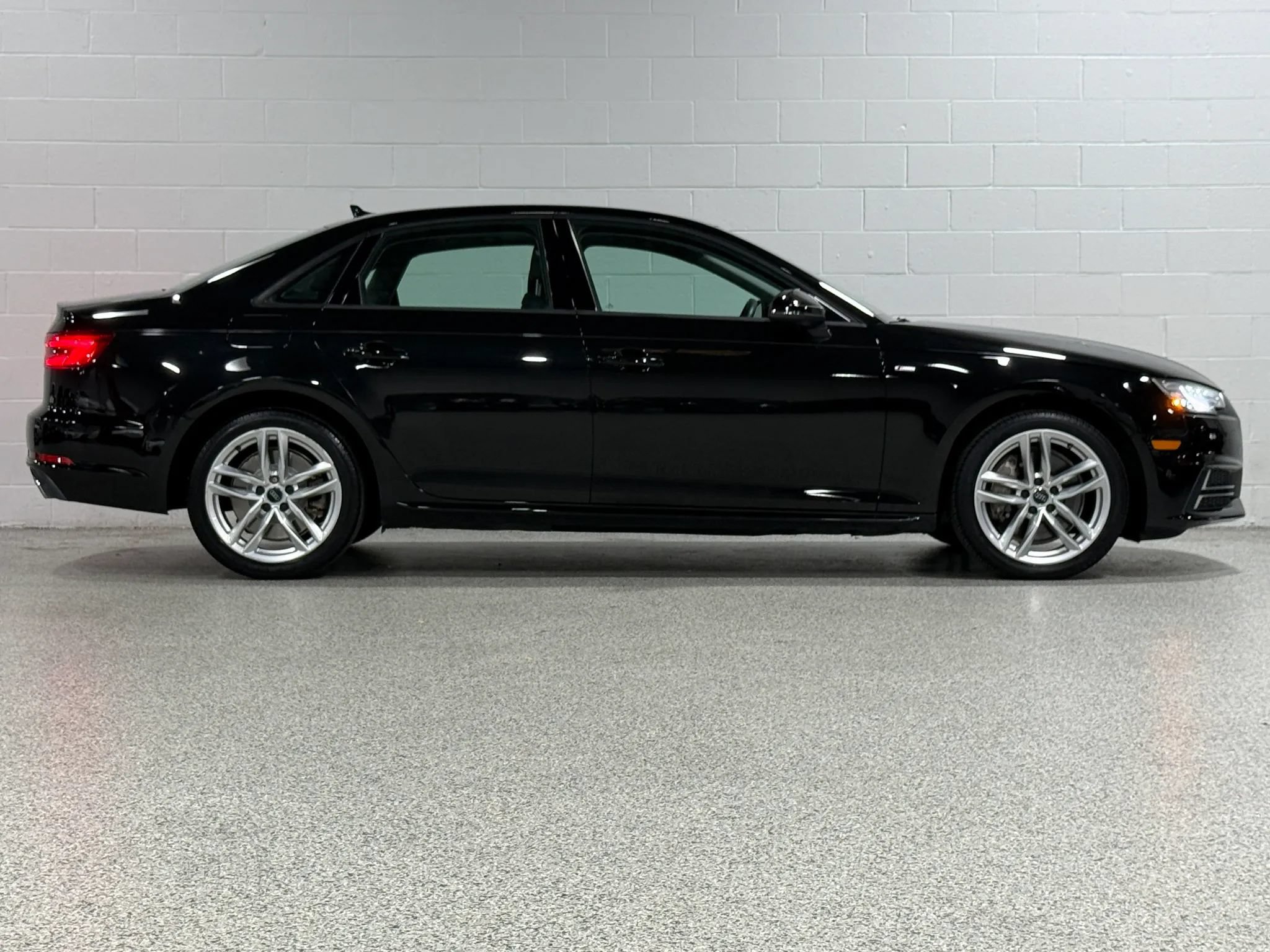 Used 2017 Audi A4 2.0T Premium w/ Convenience Package AWD/4WD image 5