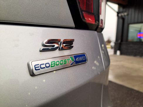 Used 2018 Ford Escape SE image 20