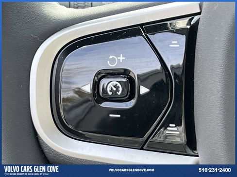 Used 2026 Volvo XC60 B5 Core w/ Climate Package PRO image 20