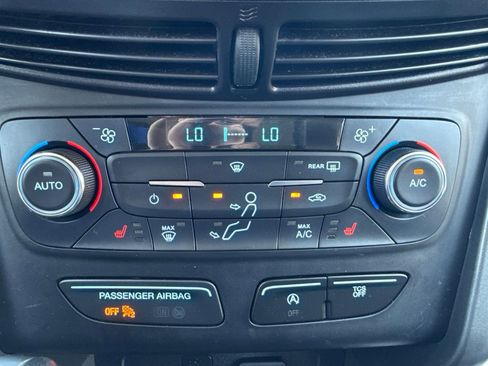 Used 2018 Ford Escape SEL FWD image 13