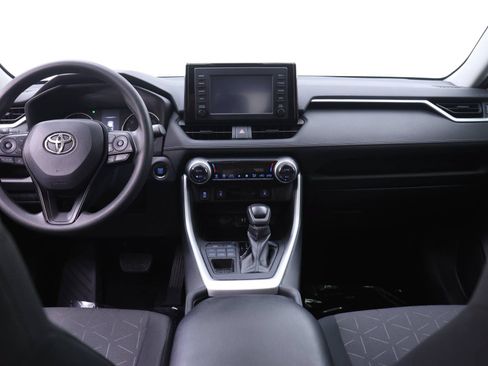 Used 2019 Toyota RAV4 XLE w/ Convenience Package AWD/4WD image 5