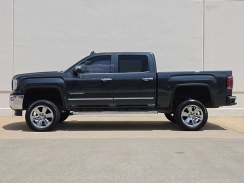 Used 2018 GMC Sierra 1500 SLT w/ Enhanced Driver Alert Package RWD image 2
