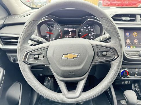 Certified 2022 Chevrolet TrailBlazer LT w/ LPO, Blackout Package image 21