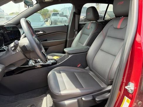 Used 2024 Chevrolet Trax RS w/ Driver Confidence Package FWD image 10