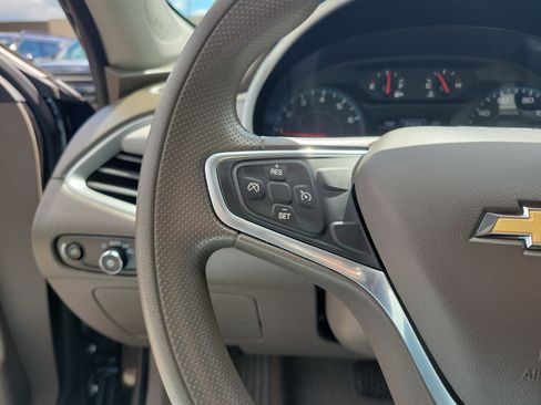 Used 2022 Chevrolet Malibu LT FWD image 22