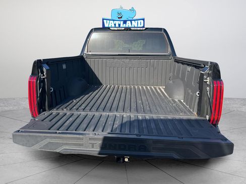 Used 2024 Toyota Tundra Platinum AWD/4WD image 37