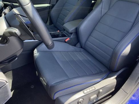Used 2024 Volkswagen Golf R AWD/4WD image 14