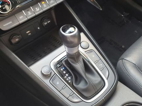 Certified 2023 Hyundai Kona Limited FWD image 22