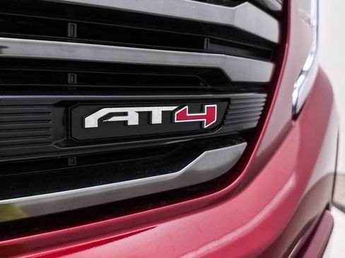 Used 2023 GMC Sierra 1500 AT4 w/ AT4 Preferred Package AWD/4WD image 20