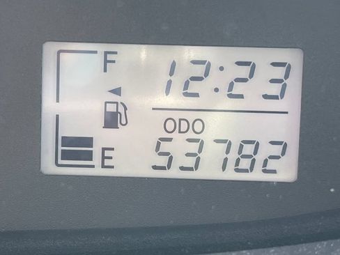 Used 2010 Toyota Yaris Sedan FWD image 12