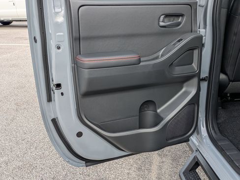 New 2026 Nissan Frontier PRO-4X w/ Pro Premium Package AWD/4WD image 25