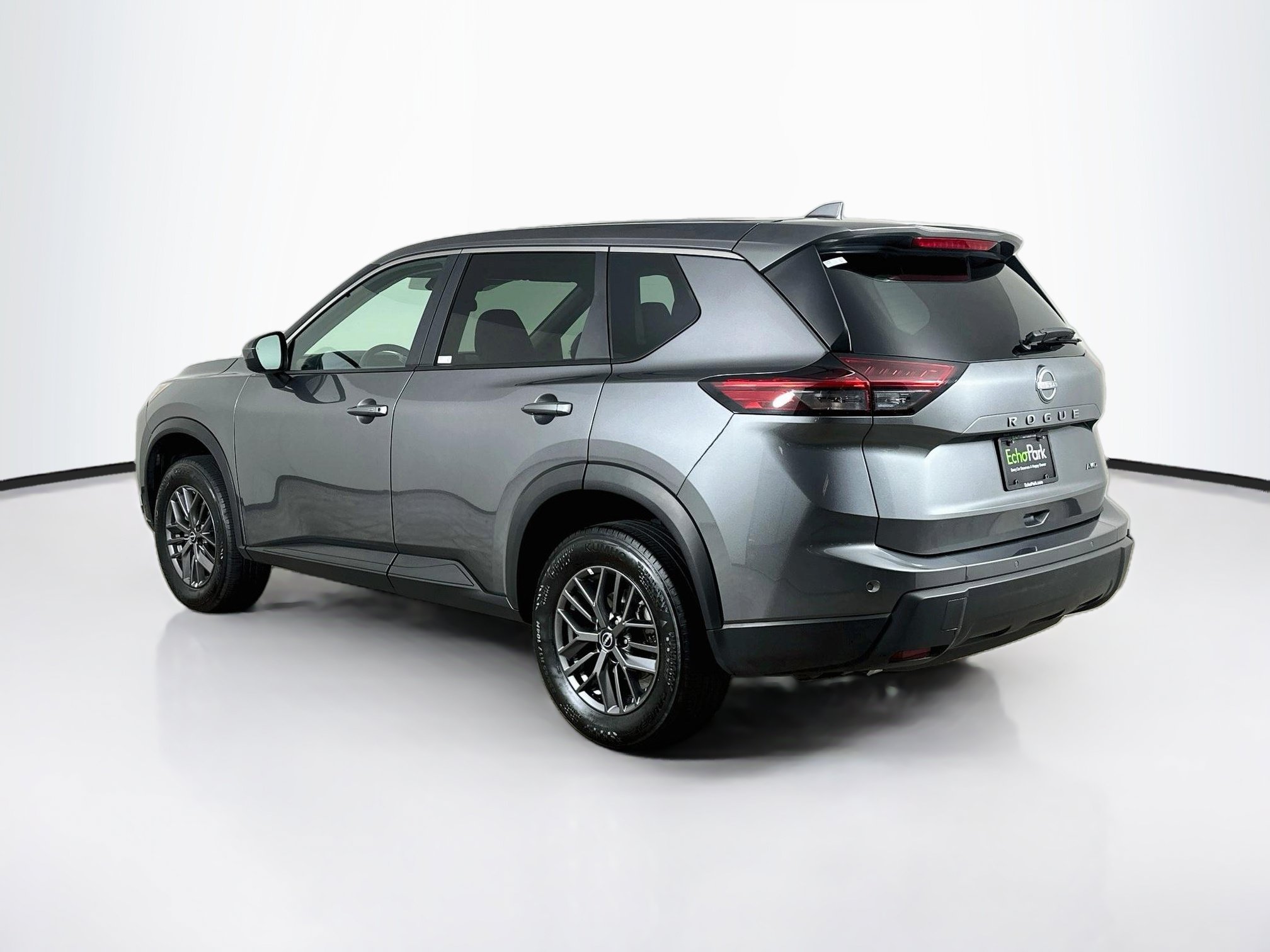 Used 2026 Nissan Rogue SV AWD/4WD image 5
