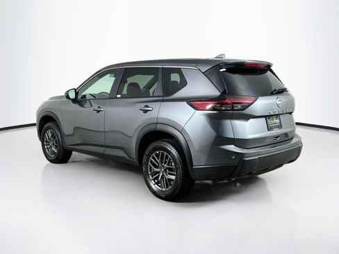 Used 2026 Nissan Rogue SV AWD/4WD image 5