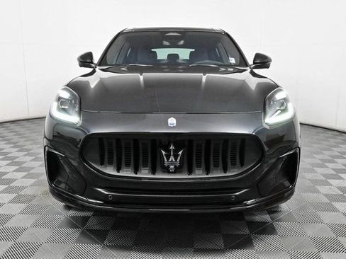 New 2025 Maserati Grecale Folgore image 2