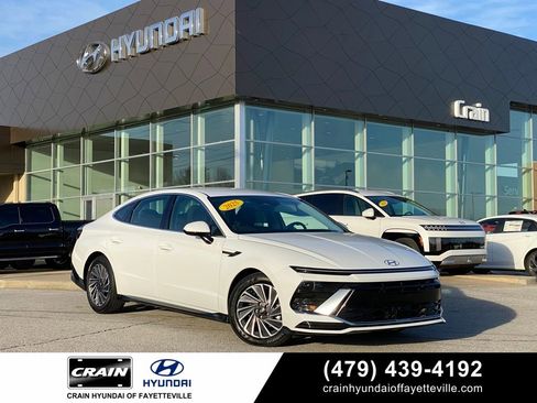 Used 2025 Hyundai Sonata SEL image 1