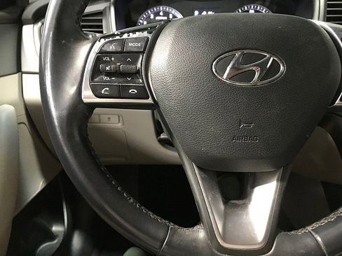 Used 2018 Hyundai Sonata SEL w/ Tech Package 02 FWD image 24