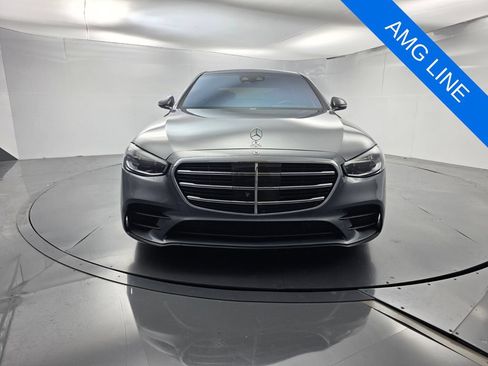 Used 2022 Mercedes-Benz S 580 4MATIC Sedan image 2