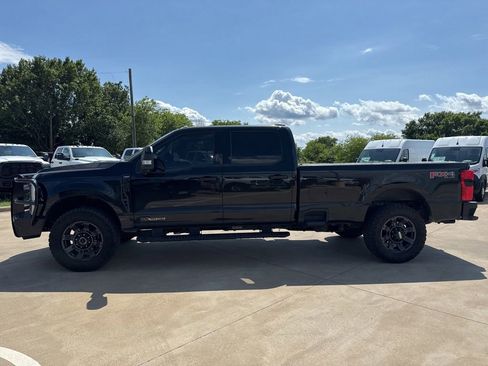 Used 2023 Ford F350 Lariat w/ Sport Appearance Package AWD/4WD image 4