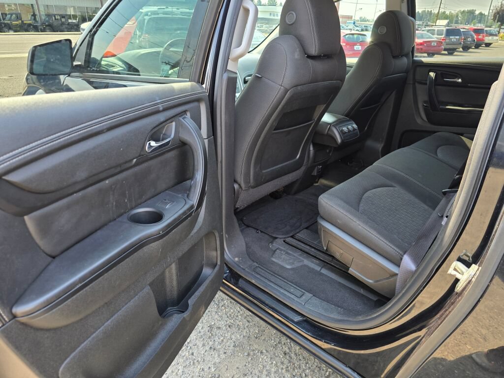 Used 2015 GMC Acadia SLE AWD/4WD image 17