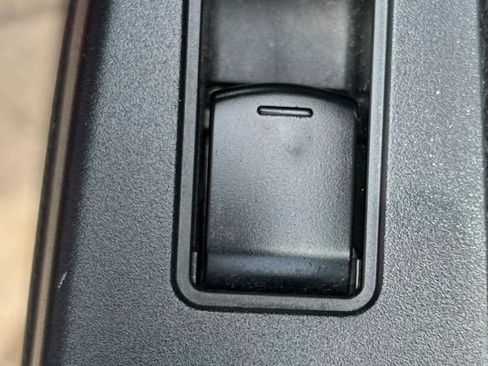 Used 2013 Subaru Impreza 2.0i AWD/4WD image 28