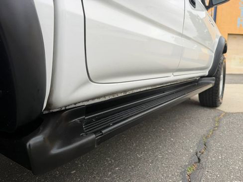 Used 2004 Toyota Tacoma PreRunner image 26