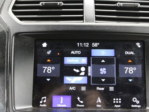 Used 2019 Ford Explorer XLT w/ Equipment Group 202A image 29