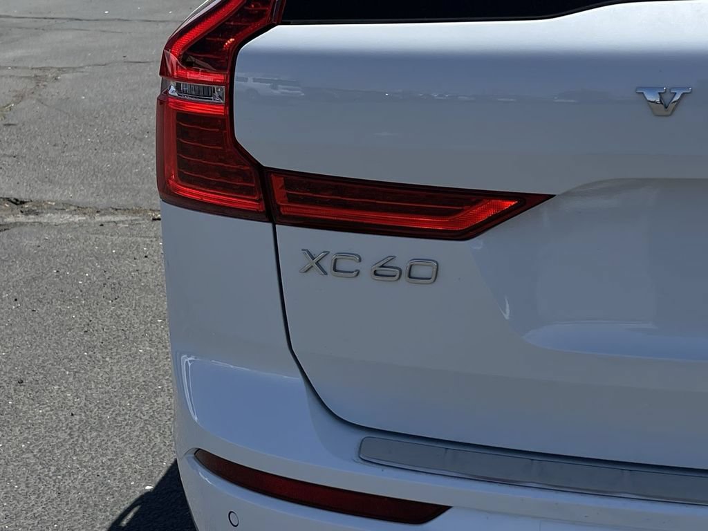 Used 2023 Volvo XC60 B5 Plus w/ Climate Package AWD/4WD image 38