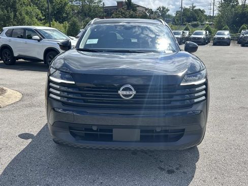 New 2026 Nissan Kicks SV w/ SV Premium Package FWD image 2
