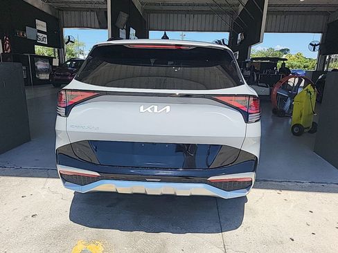 Used 2023 Kia Sportage SX FWD image 4