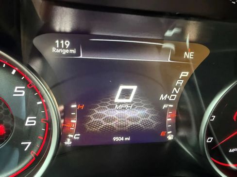 Used 2019 Dodge Charger SXT AWD/4WD image 18