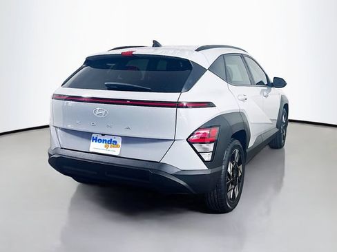 Used 2024 Hyundai Kona SEL FWD image 9