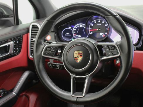 Used 2019 Porsche Cayenne AWD/4WD image 52